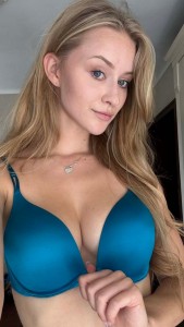 Фото проститутки Вика №2 в городе Нальчик